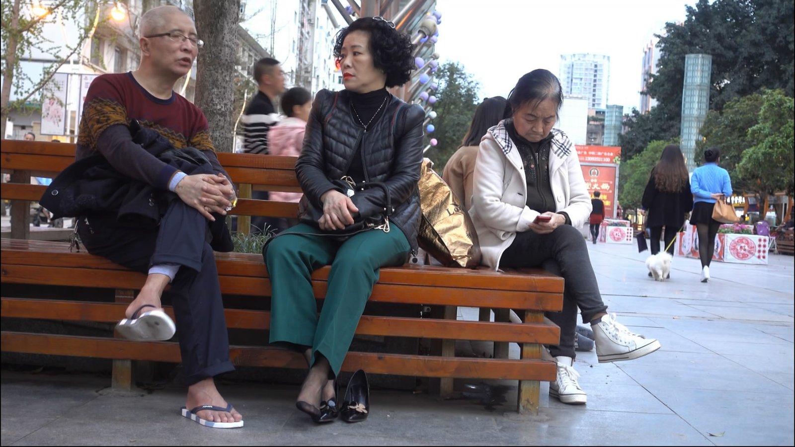 streetsnapdangl[00 05 00][20181130 000512 3]